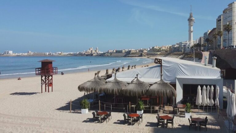 Donde comer en Cádiz con vistas al mar